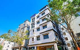 Fabhotel Dreamworld Residency - Nr Bisarjan Ghat